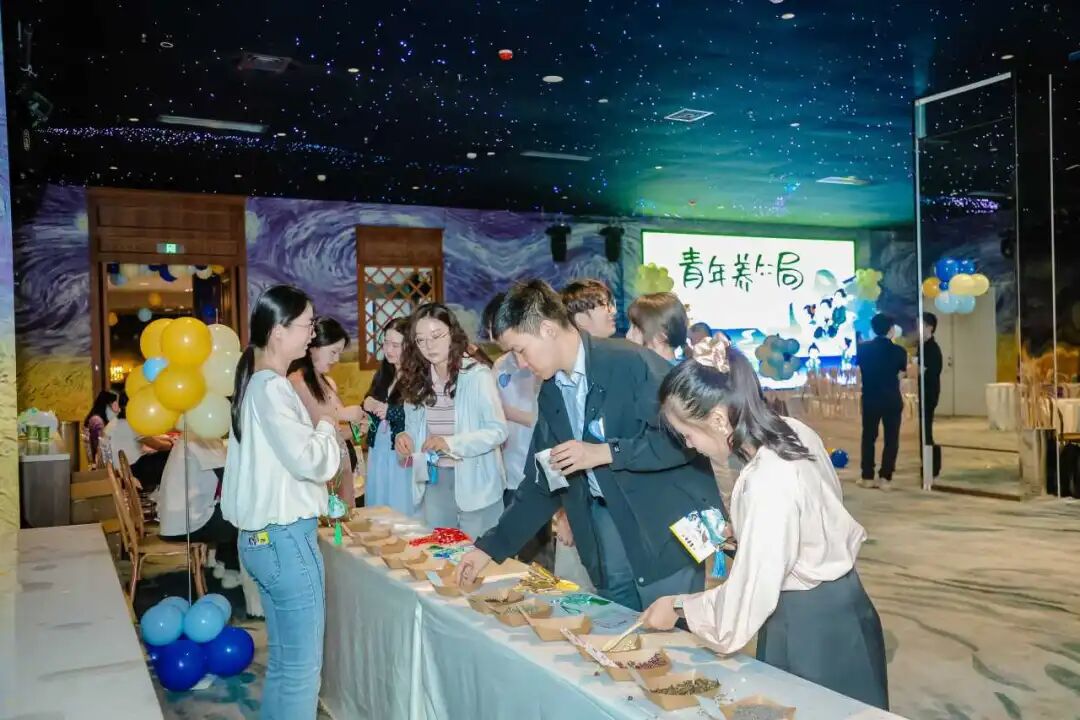 365英国上市(集团)有限公司-Official website